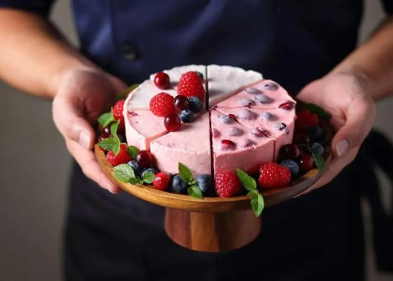 連鎖烘焙門市管理系統，解決效期預訂管理痛點