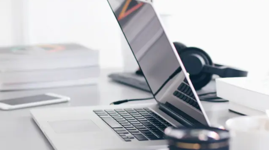 智慧辦公解決方案 - 彈性滿足各種規模需求