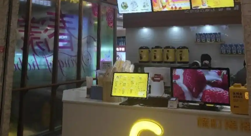 連鎖飲料店尖峰訂單太多，總部如何掌握各店出餐狀況