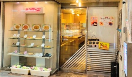 最低訂購量與訂貨倍數：連鎖門市訂貨系統自動把關